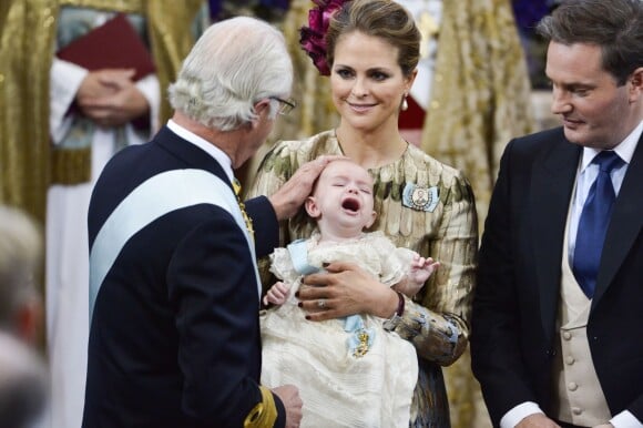 La princesse Madeleine de Suède et son mari Christopher O'Neill lors du baptême de leur fils le prince Nicolas de Suède à Stockholm, le 11 octobre 2015