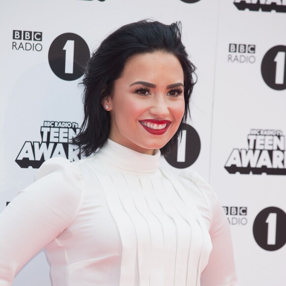 Demi Lovato - Tapis rouge des BBC Teen Awards à Londres, le 8 novembre 2015.