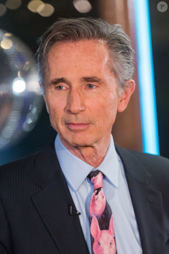 Exclusif - Thierry Lhermitte, sur le bateau Jean Bruel à Paris pour le tournage de l'émission Toute la musique qu'on aime diffusée le 31 décembre 2015 au soir dès 00h30 sur TF1. © Cyril Moreau