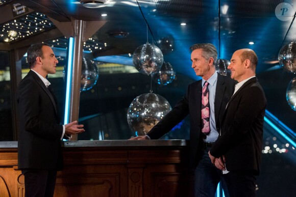 Exclusif - Nikos Aliagas, Thierry Lhermitte et Bernard Campan, sur le bateau Jean Bruel à Paris pour le tournage de l'émission Toute la musique qu'on aime diffusée le 31 décembre 2015 au soir dès 00h30 sur TF1. © Cyril Moreau