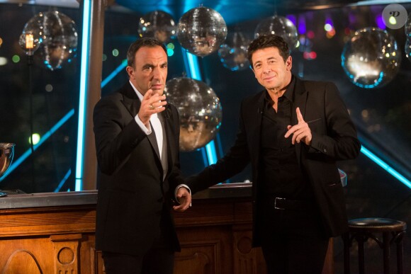 Exclusif - Nikos Aliagas et Patrick Bruel - Tournage de l'émission "Toute la musique qu'on aime" sur le bateau Jean Bruel à Paris le 14 décembre 2015. L'émission sera diffusée le 31 décembre sur TF1 en 3ème partie de soirée à partir de 00h30. © Cyril Moreau / Bestimage (no web - No Blog pour suisse et Belgique)14/12/2015 - Paris