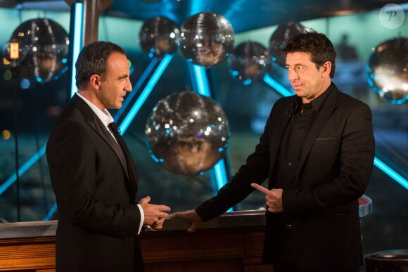 Exclusif - Nikos Aliagas et Patrick Bruel - Tournage de l'émission "Toute la musique qu'on aime" sur le bateau Jean Bruel à Paris le 14 décembre 2015. L'émission sera diffusée le 31 décembre sur TF1 en 3ème partie de soirée à partir de 00h30. © Cyril Moreau / Bestimage (no web - No Blog pour suisse et Belgique)14/12/2015 - Paris