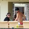 Burt et Brody Jenner à Hawaï. Juin 2012.