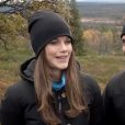 Image du prince Carl Philip et de la princesse Sofia de Suède dans la province de Dalarna en october 2015 dans le documentaire Aret med Kungafamiljen, documentaire d'une heure de Sara Bull pour la chaîne SVT sur l'année 2015 de la famille royale de Suède.
