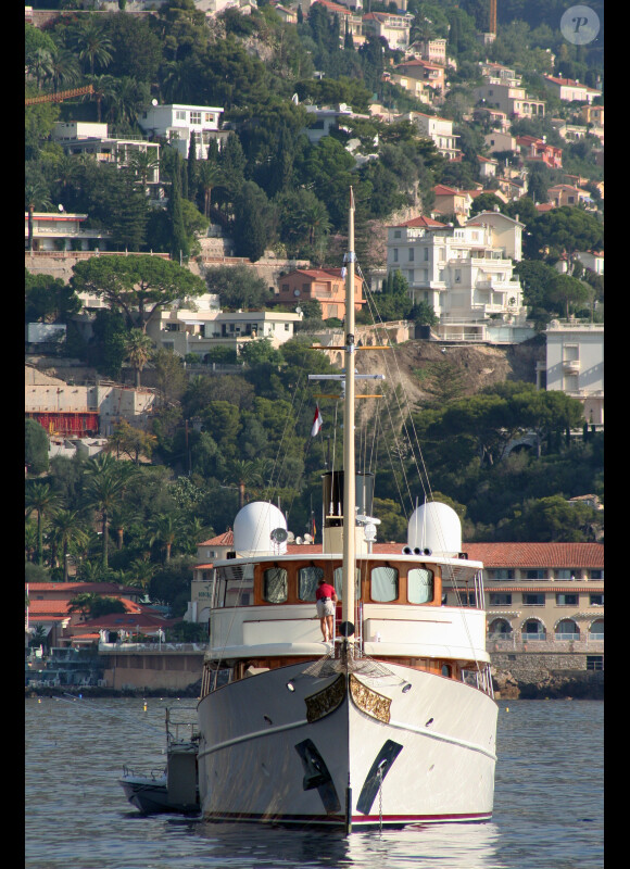 Le "Vajoliroja" un yacht de 47,55 mètres ayant appartenu à l'acteur Johnny Depp