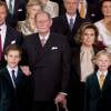 Le grand-duc Jean de Luxembourg entouré de son fils le grand-duc Henri, sa belle-fille la grande-duchesse Maria Teresa et ses petits-enfants le prince Gabriel et le prince Noah lors de la célébration de ses 95 ans à la Philharmonie de Luxembourg le 9 janvier 2016.