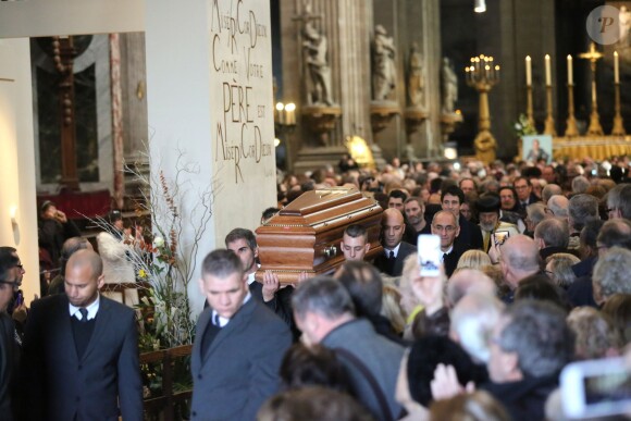 Obsèques de Michel Delpech en l'église Saint-Sulpice à Paris, le 8 janvier 2016.