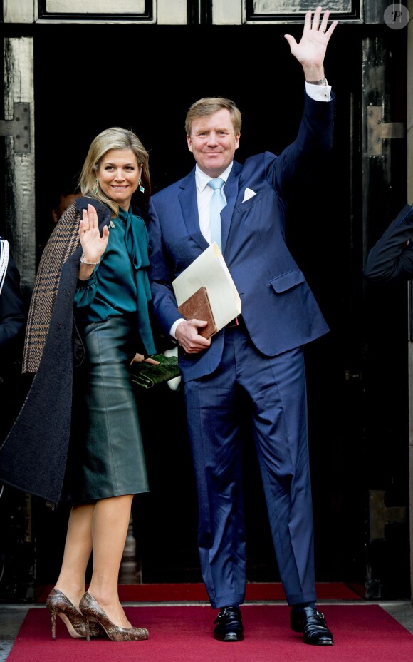 Le roi Willem-Alexander des Pays-Bas et la reine Maxima lors de la réception du nouvel an pour les instances nationales au palais royal à Amsterdam aux Pays-Bas le 12 janvier 2016.