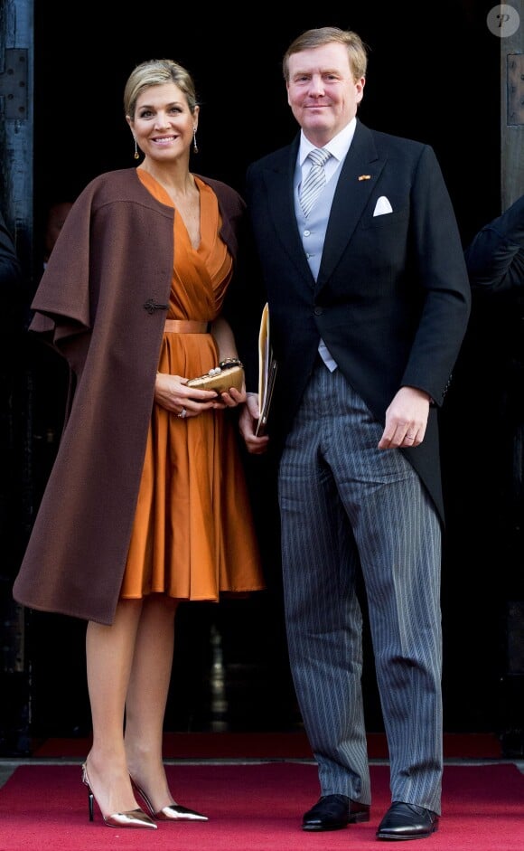 La reine Maxima et le roi Willem-Alexander des Pays-Bas lors de la réception du nouvel an pour le corps diplomatique au Palais à Amsterdam aux Pays-Bas le 13 janvier 2016.