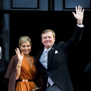 La reine Maxima et le roi Willem-Alexander des Pays-Bas lors de la réception du nouvel an pour le corps diplomatique au Palais à Amsterdam aux Pays-Bas le 13 janvier 2016.