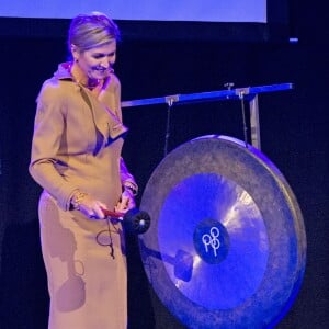 La reine Maxima des Pays-Bas à l'usine Van Nelle à Rotterdam le 13 janvier 2016 pour le lancement de la plate-forme NLGroeit.