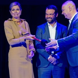 La reine Maxima des Pays-Bas à l'usine Van Nelle à Rotterdam le 13 janvier 2016 pour le lancement de la plate-forme NLGroeit.