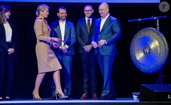 La reine Maxima des Pays-Bas à l'usine Van Nelle à Rotterdam le 13 janvier 2016 pour le lancement de la plate-forme NLGroeit.