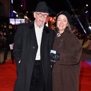 John Hurt et sa femme Anwen Rees-Myers - People à la première du film ‘The Revenant' à Londres le 14 janvier 2016  14 January 2016. The Revenant European Premiere at Empire, Leicester Square, London14/01/2016 - Londres