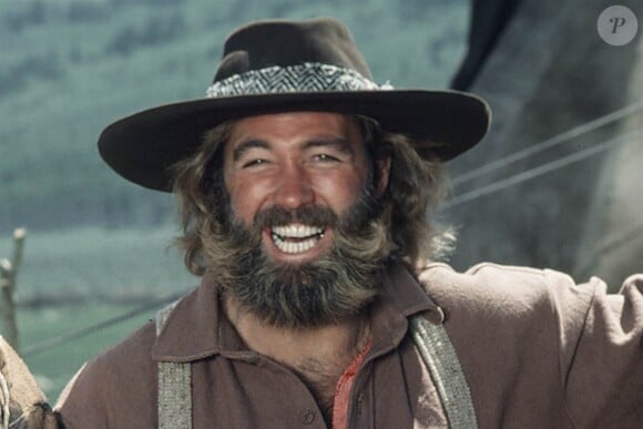 Dan Haggerty, l'homme des montagnes dans Grizzly Adams, est mort.