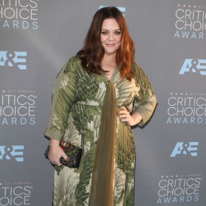 Melissa McCarthy lors du 21e gala annuel des "Critics' Choice Awards" à Santa Monica le 17 janvier 2016.