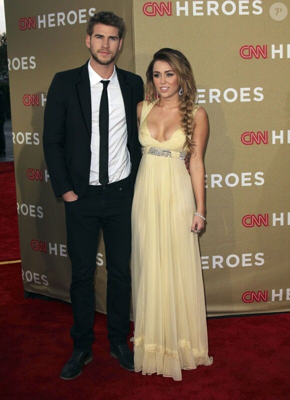 Miley Cyrus et Liam Hemsworth à la soirée CNN Heros à Los Angeles, le 11 décembre 2011