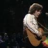 Don McLean chante "American Pie" en 1972