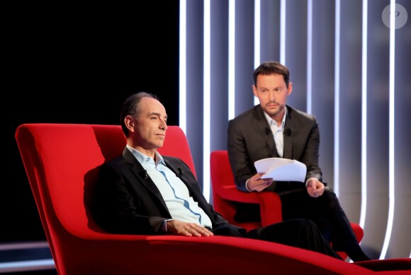Exclusif - Marc-Olivier Fogiel et son invité Jean-François Copé lors de l'enregistrement de l'émission Le Divan. Tournage réalisé le 9 janvier 2016, diffusé le mardi 19 janvier 2016. © Dominique Jacovides