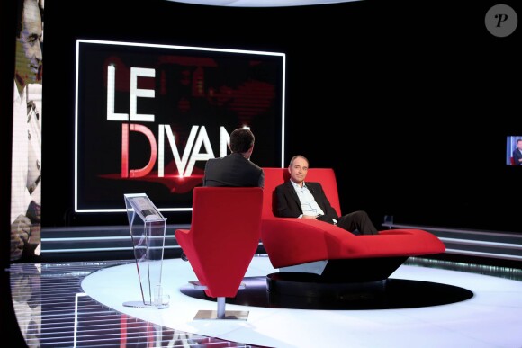 Exclusif - Marc-Olivier Fogiel et son invité Jean-François Copé lors de l'enregistrement de l'émission Le Divan. Tournage réalisé le 9 janvier 2016, diffusé le mardi 19 janvier 2016. © Dominique Jacovides