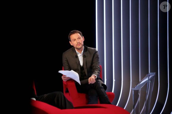 Exclusif - Marc-Olivier Fogiel et son invité Jean-François Copé lors de l'enregistrement de l'émission Le Divan. Tournage réalisé le 9 janvier 2016, diffusé le mardi 19 janvier 2016. © Dominique Jacovides