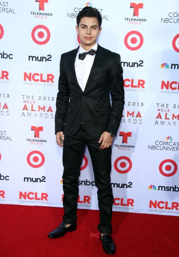 Jake T Austin à la soirée "2013 NCLR ALMA Awards" à l'Auditorium de Pasadena en Californie, le 27 septembre 2013