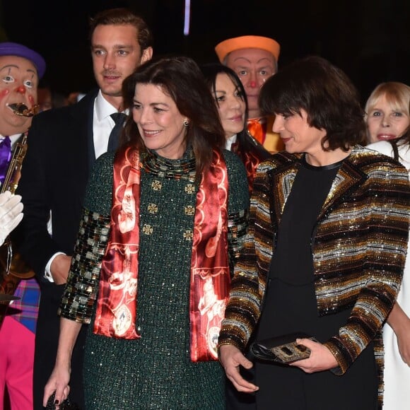 Pierre Casiraghi, sa mère la princesse Caroline de Hanovre et la princesse Stéphanie de Monaco arrivent au chapiteau de Fontvieille pour assister au Golden Gala Show du 40e Festival International du Cirque de Monte Carlo, le 19 janvier 2016. © Bruno Bébert/Bestimage