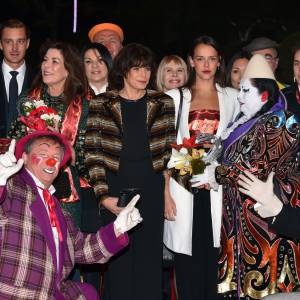 Pierre Casiraghi, la princesse Caroline de Hanovre, la princesse Stéphanie de Monaco, Pauline Ducruet, Louis Ducruet, venu avec sa compagne Marie, et le prince Albert II de Monaco arrivent au chapiteau de Fontvieille pour assister au Golden Gala Show du 40e Festival International du Cirque de Monte Carlo, le 19 janvier 2016. © Bruno Bébert/Bestimage