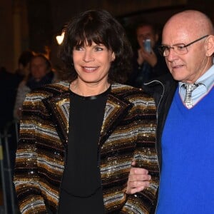 La princesse Stéphanie de Monaco et l'artiste suisse Rolf Knie lors de la présentation d'une sculpture réalisée par l'artiste suisse Rolf Knie dans le cadre du 40e Festival International du Cirque de Monte-Carlo dans les jardins du chapiteau de Fontvieille à Monaco le 19 Janvier 2016, en marge du Golden Gala. © Bruno Bébert/Bestimage