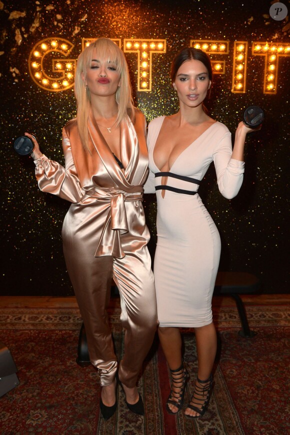 Rita Ora et Emily Ratajkowski assistent à la soirée "2016 Broken Resolutions" organisée par SVEDKA Vodka au Hyde Sunset. West Hollywood, Los Angeles, le 19 janvier 2016.