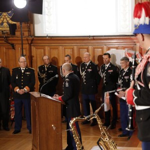 Le prince Albert II de Monaco participait le 20 janvier 2016 à la fête de la Saint-Sébastien, saint patron de la Compagnie des carabiniers du prince, célébrée à l'occasion d'une messe en la cathédrale et d'une réception. © Jean-Charles Vinaj/Pool Restreint/Bestimage