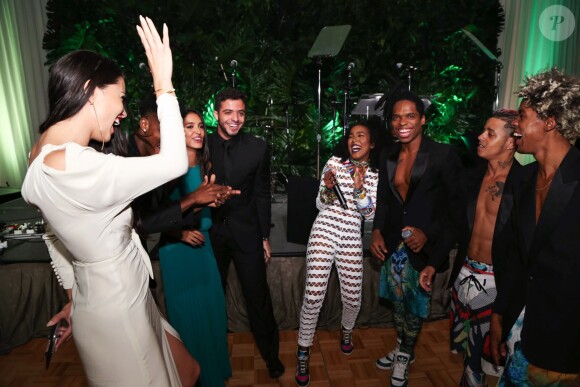Adriana Lima invitée d'honneur à la Brazil Foundation V Gala Miami 2016 à Miami, le 23 janvier 2016