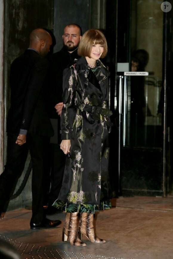 Anna Wintour arrive au Palais de Tokyo pour assister au défilé Giorgio Armani Privé (collection haute couture printemps-été 2016). Paris, le 26 janvier 2016.
