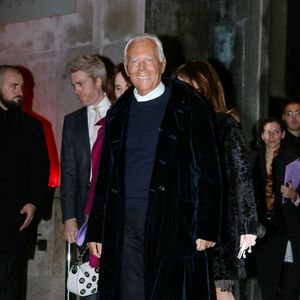 Giorgio Armani quitte le Palais de Tokyo à l'issue de son défilé haute couture. Paris le 26 janvier 2016.