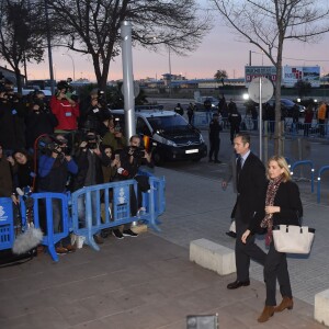 L'infante Cristina d'Espagne et Iñaki Urdangarin arrivent au tribunal de Palma de Majorque lors de l'audience des questions préliminaires du procès Noos, le 11 janvier 2016.