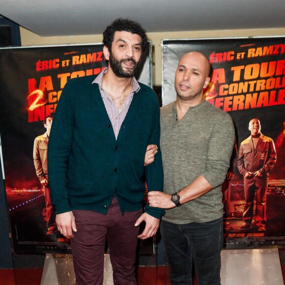 Eric Judor et Ramzy Bédia assistent à la première du film La Tour 2 Contrôle Infernale, à Paris, le 1er Février.