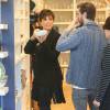 Scott Disick, Kourtney Kardashian, Kris Jenner font du shopping dans la boutique de meubles Williams-Sonoma. Calabasas, le 2 février 2016.