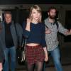 Taylor Swift arrive à l'aéroport de LAX à Los Angeles le jour de son anniversaire, le 13 décembre 2015
