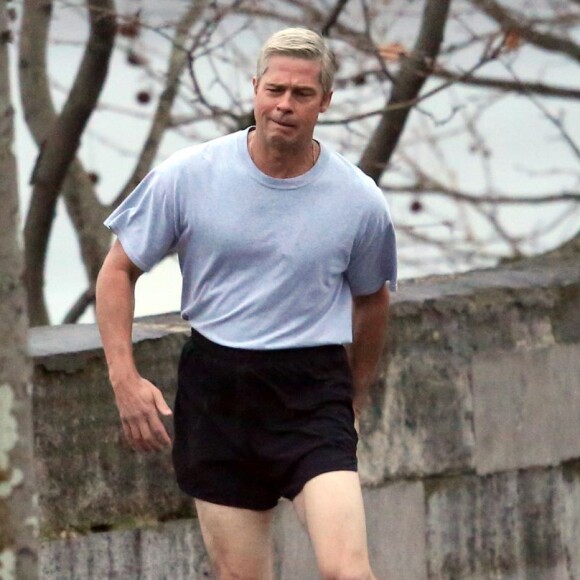 Exclusif - L'acteur Brad Pitt sur le tournage de "War Machine" à Paris. Le 31 janvier 2016.