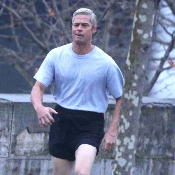 Exclusif - L'acteur Brad Pitt sur le tournage de "War Machine" à Paris. Le 31 janvier 2016.