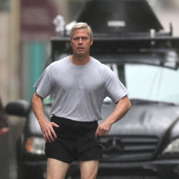 Exclusif - L'acteur Brad Pitt sur le tournage de "War Machine" à Paris. Le 31 janvier 2016.