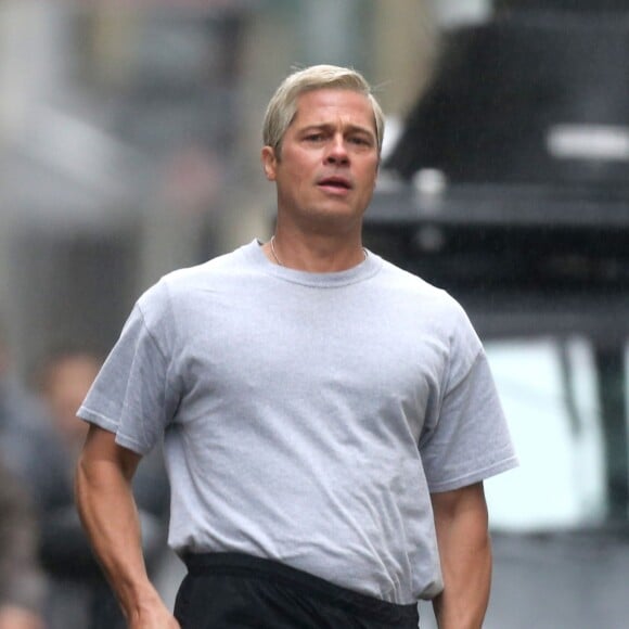 Exclusif - L'acteur Brad Pitt sur le tournage de "War Machine" à Paris. Le 31 janvier 2016.