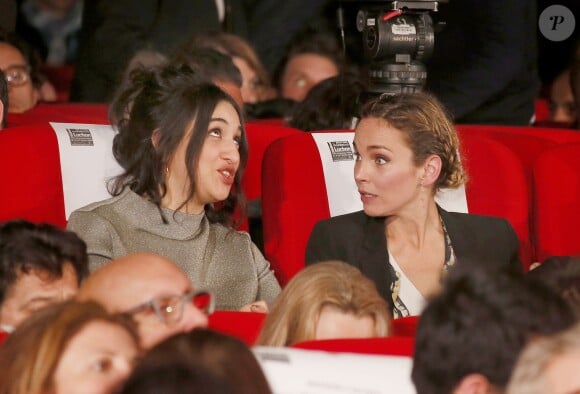 Camélia Jordana et Claire Keim - Soirée de clôture du 18ème Festival des créations télévisuelles de Luchon le 6 février 2016. © Patrick Bernard/Bestimage