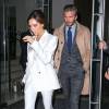 Victoria et David Beckham quittent leur hôtel à New York, le 8 février 2016.