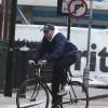 Exclusif - Rocco Ritchie, fils de Madonna et Guy Ritchie, fait du vélo à Londres le 23 janvier 2016.