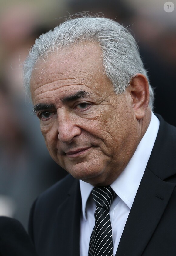 Dominique Strauss-Kahn - Obseques de Antoine Veil au cimetiere du Montparnasse a Paris. Le 15 avril 2013