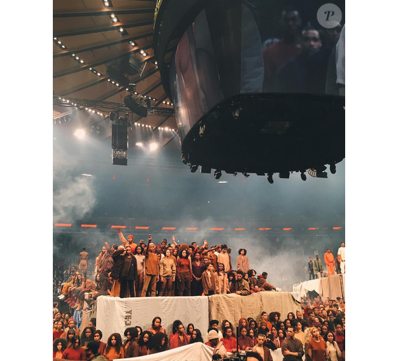 Kendall Jenner assistait au défilé de Kanye West le 11 février 2016. Photo publiée sur Instagram.