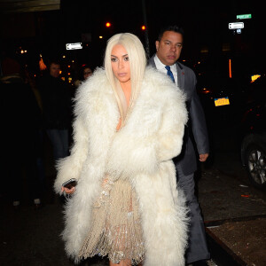 Kim Kardashian arrive au 'Nigril Jamaican Restaurant', à New York, le 11 février 2016