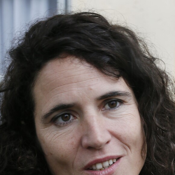 Mazarine Pingeot - 20ème anniversaire de la mort de François Mitterrand au cimetière de Jarnac, le 8 janvier 2016. ©Patrick Bernard/Bestimage