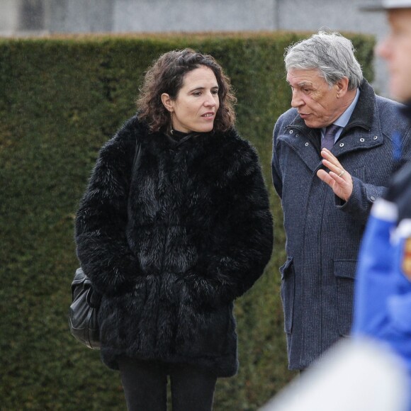 Les enfants de François Mitterrand Mazarine Pingeot et Gilbert Mitterrand - 20ème anniversaire de la mort de François Mitterrand au cimetière de Jarnac, le 8 janvier 2016. ©Patrick Bernard/Bestimage